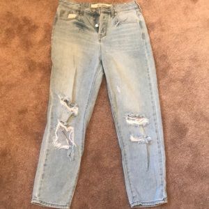 Brandy Melville boyfriend jeans